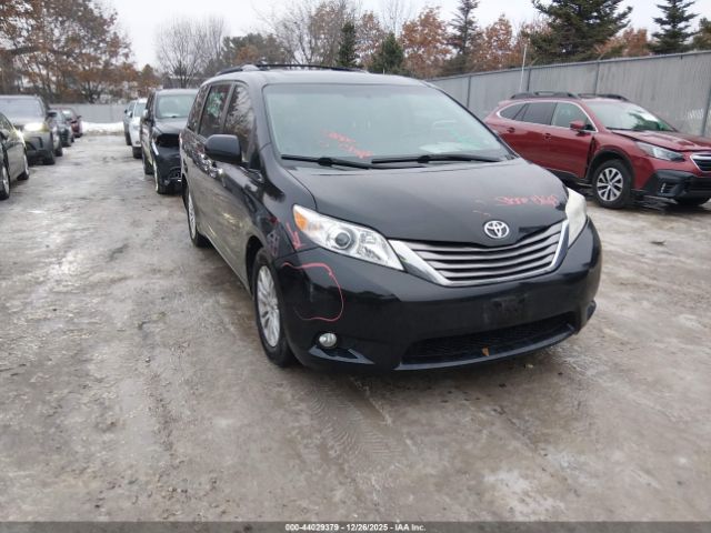 2015 TOYOTA SIENNA 5TDYK3DC2FS678371