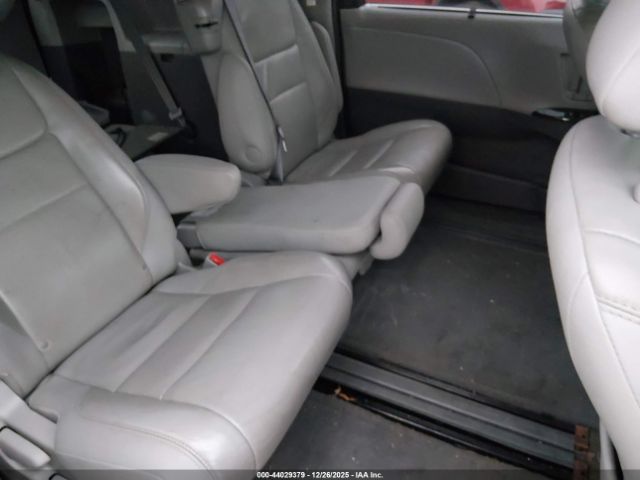 2015 TOYOTA SIENNA 5TDYK3DC2FS678371 Photo 7