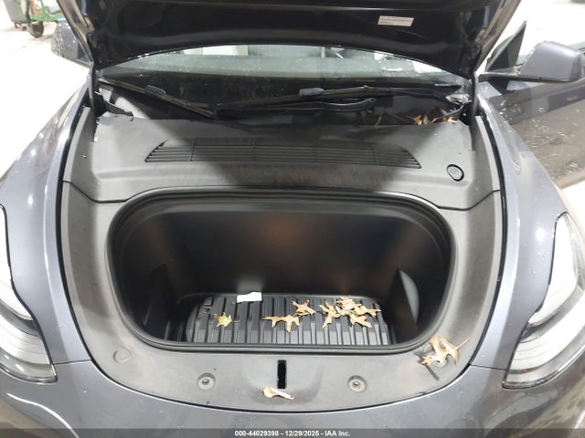 2023 TESLA MODEL Y 7SAYGAEE6PF712391 Photo 9