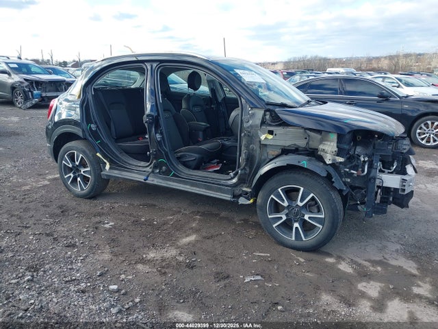 2018 FIAT 500X ZFBCFYAB0JP694310