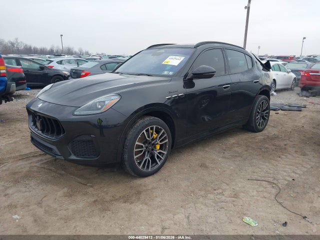 2023 MASERATI GRECALE ZN682AVM6P7428895 Photo 1