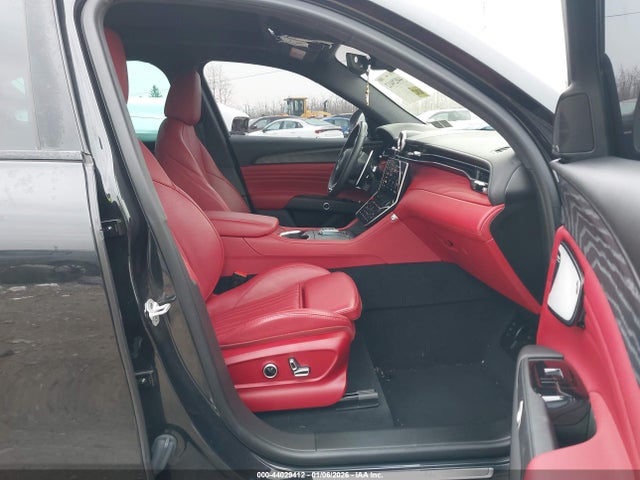 2023 MASERATI GRECALE ZN682AVM6P7428895 Photo 4