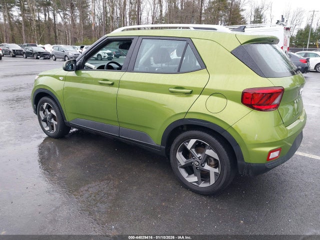 2021 HYUNDAI VENUE KMHRC8A3XMU098227 Photo 2