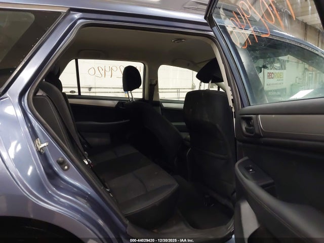 44029420 :رقم المزاد ، 4S4BSAAC7H3373575 vin ، 2017 Subaru Outback 2.5i مزاد بيع