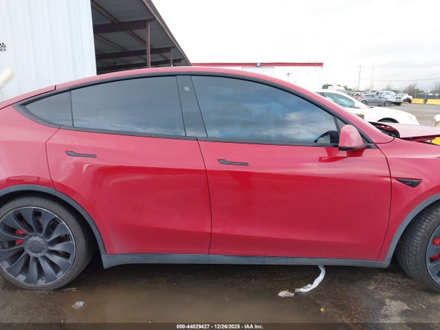 7SAYGDEF0NF391410 Tesla Model Y Performance Dual Motor All-wheel Drive
