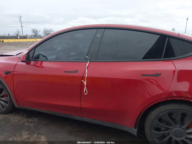 7SAYGDEF0NF391410 Tesla Model Y Performance Dual Motor All-wheel Drive
