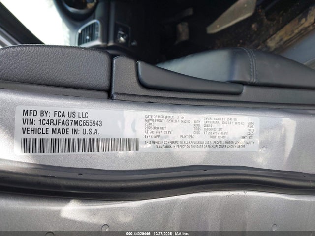 1C4RJFAG7MC655943 Jeep Grand Cherokee Laredo X 4x4