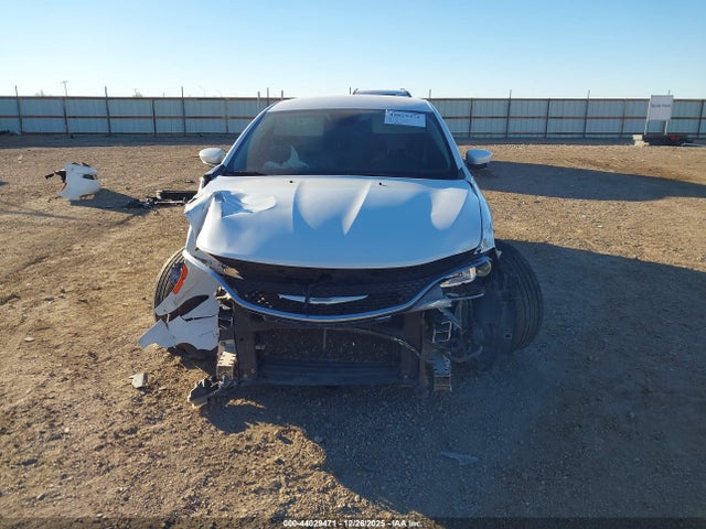 1C3CCCABXFN729290 Chrysler 200 Limited
