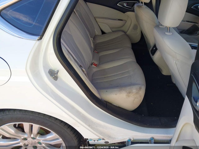 1C3CCCABXFN729290 Chrysler 200 Limited