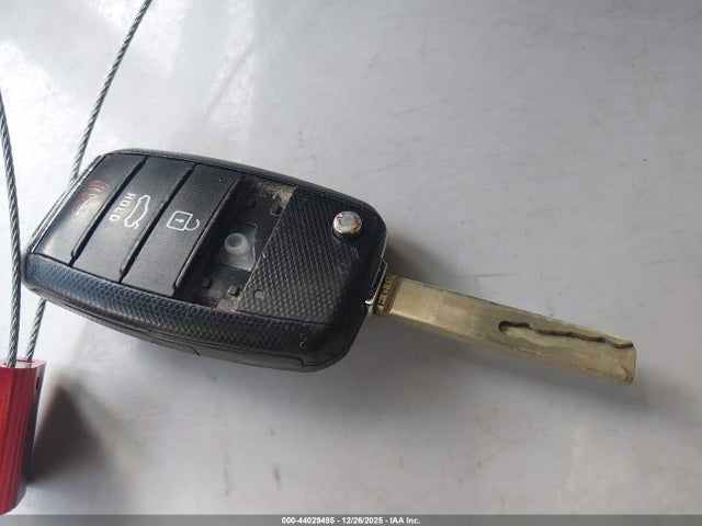3KPA24AD2LE323145 KIA RIO S