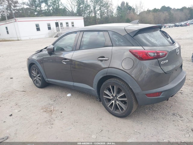 2017 MAZDA CX-3 JM1DKDC78H0174521 Photo 2