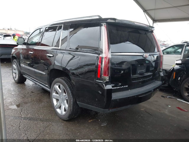 2017 CADILLAC ESCALADE 1GYS4CKJ1HR208300 Photo 2