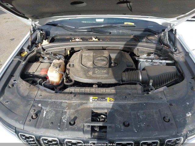 2023 Jeep Grand Cherokee L Summit 4x2 მანქანა იყიდება აუქციონზე, vin: 1C4RJJEG3P8714636, აუქციონის ნომერი: 44029540