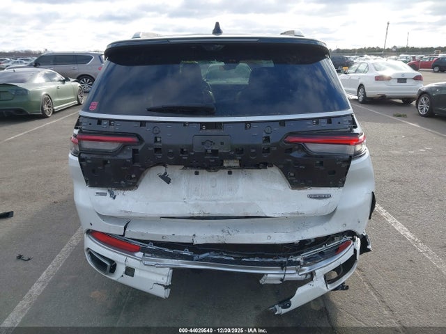 2023 Jeep Grand Cherokee L Summit 4x2 მანქანა იყიდება აუქციონზე, vin: 1C4RJJEG3P8714636, აუქციონის ნომერი: 44029540