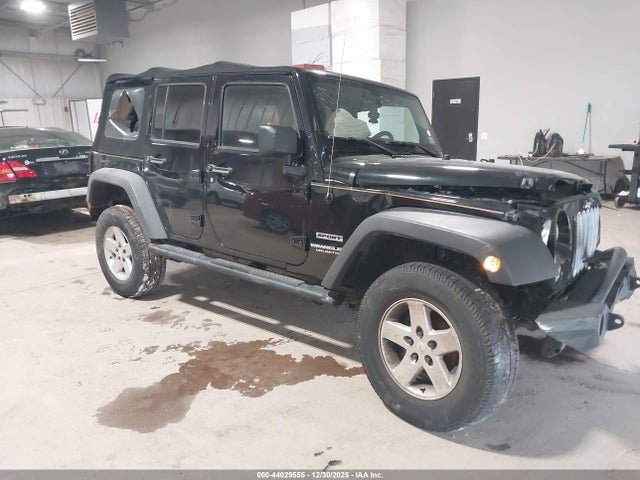 2014 JEEP WRANGLER UNLIMITED 1C4BJWDG5EL121113