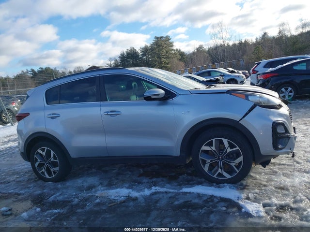 KNDPNCAC8M7917579 KIA Sportage Ex