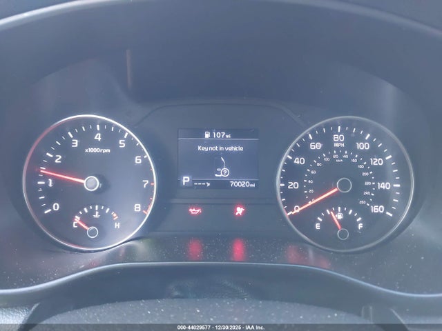KNDPNCAC8M7917579 KIA Sportage Ex