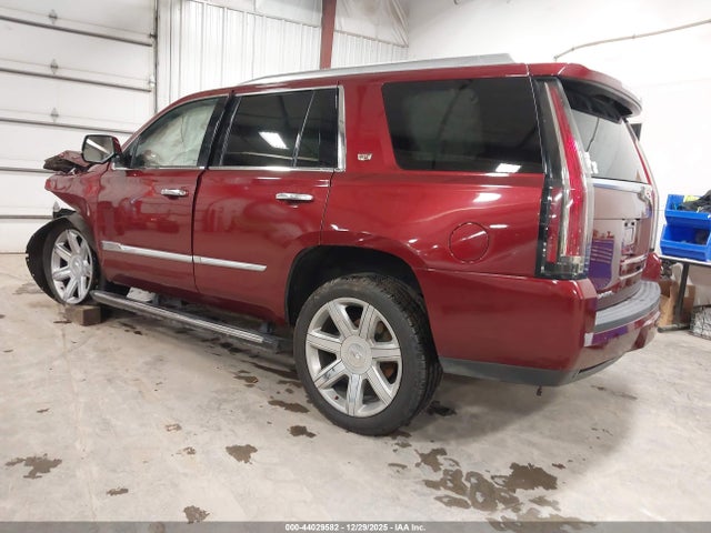 2016 CADILLAC ESCALADE 1GYS4CKJ0GR239441 Photo 2