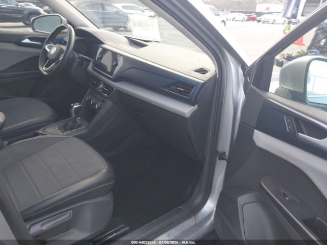 2022 VOLKSWAGEN TAOS 3VVSX7B22NM050559 Photo 4
