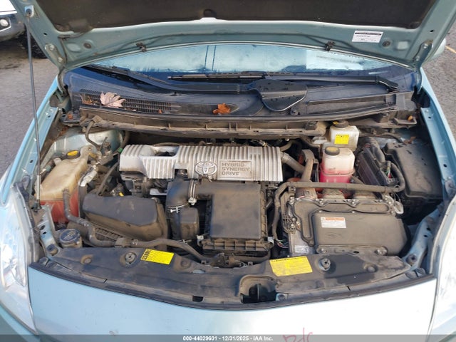 Toyota Prius Three 2014 JTDKN3DU4E1736708 Image 10