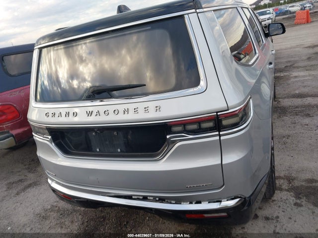 1C4SJVGJ2NS116328 Jeep Grand Wagoneer Series Iii 4x4