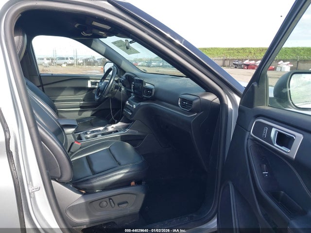 Ford EXPLORER XLT 2020 1FMSK8DH6LGA75357 Image 5