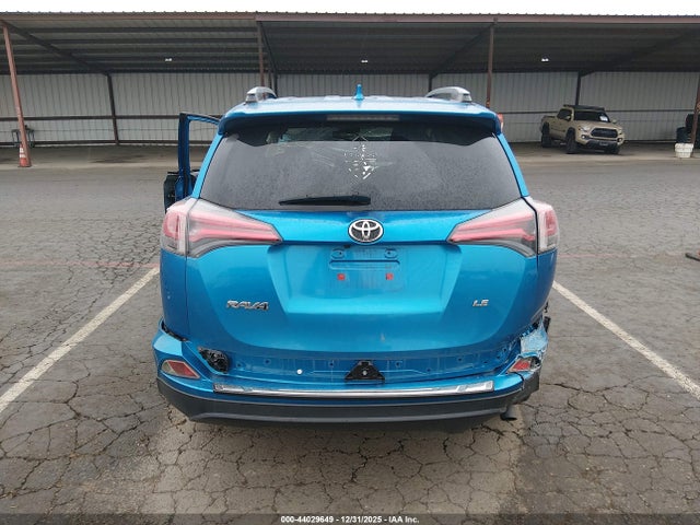 JTMZFREVXHJ713363 Toyota RAV4 LE