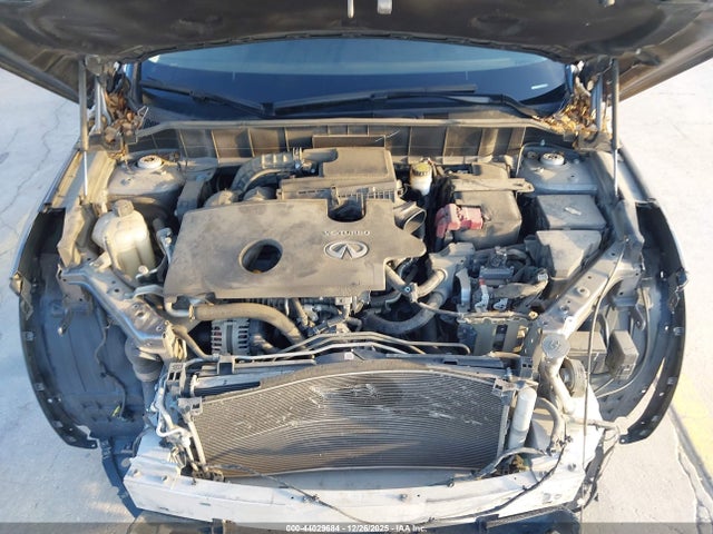 3PCAJ5M14KF136878 Infiniti Qx50 Luxe