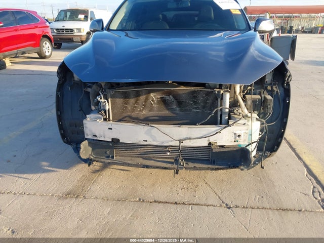 3PCAJ5M14KF136878 Infiniti Qx50 Luxe