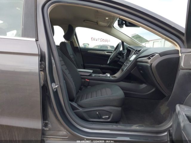 2019 FORD FUSION 3FA6P0HDXKR215620 Photo 4