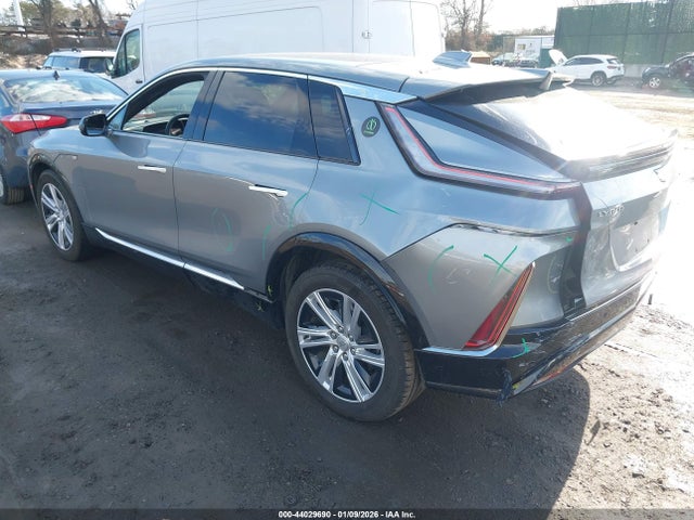 2024 CADILLAC LYRIQ 1GYKPMRL4RZ102753 Photo 2
