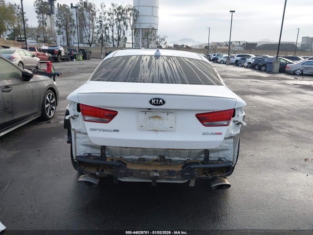 5XXGW4L21GG051601 KIA Optima Sx Turbo