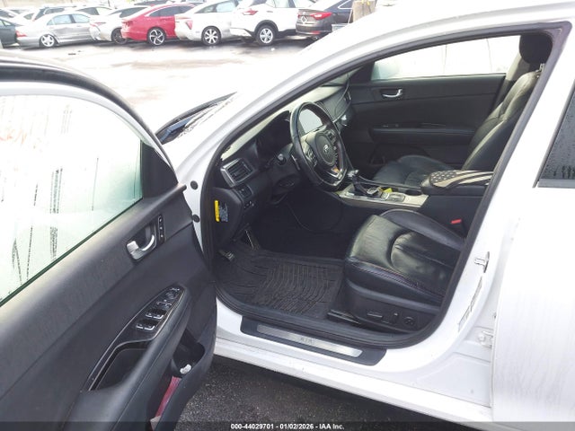5XXGW4L21GG051601 KIA Optima Sx Turbo