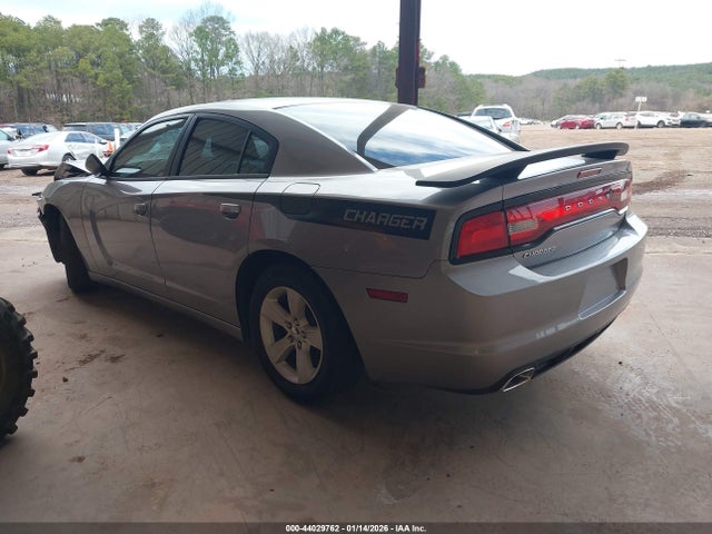 44029762 :رقم المزاد ، 2C3CDXBG5EH342569 vin ، 2014 Dodge Charger Se مزاد بيع