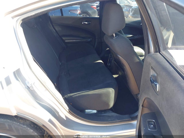 44029762 :رقم المزاد ، 2C3CDXBG5EH342569 vin ، 2014 Dodge Charger Se مزاد بيع