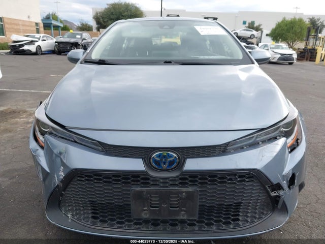 JTDEAMDE8NJ054129 Toyota Corolla Hybrid Le