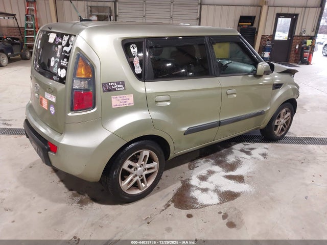 2010 KIA SOUL KNDJT2A22A7084497 Photo 3