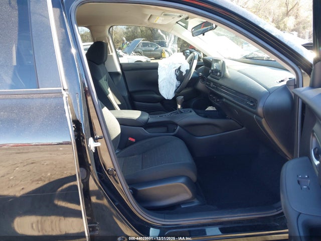 3CZRZ1H39RM701898 Honda Hr-v 2wd Lx