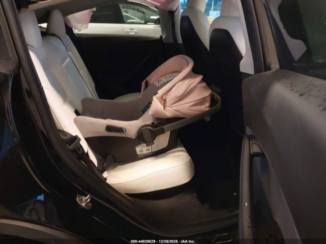 2022 TESLA MODEL Y 7SAYGDEF5NF544489 Photo 7