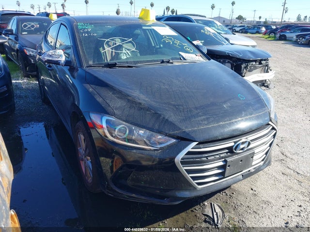 44029832 :رقم المزاد ، 5NPD84LF1JH326122 vin ، 2018 Hyundai Elantra Sel مزاد بيع