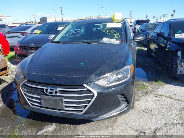 44029832 :رقم المزاد ، 5NPD84LF1JH326122 vin ، 2018 Hyundai Elantra Sel مزاد بيع