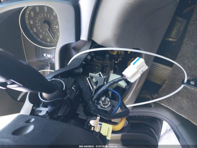 44029832 :رقم المزاد ، 5NPD84LF1JH326122 vin ، 2018 Hyundai Elantra Sel مزاد بيع