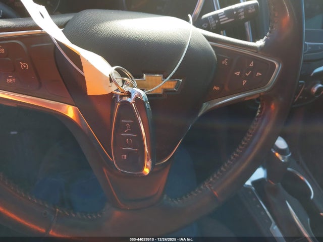 2GNAXUEV9K6293135 Chevrolet EQUINOX LT