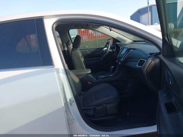 2GNAXUEV9K6293135 Chevrolet EQUINOX LT