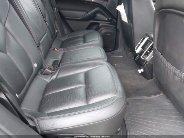 2015 PORSCHE CAYENNE WP1AB2A21FLA56240 Photo 7