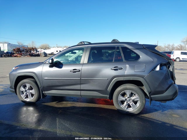 Toyota Rav4 Xle 2025 2T3P1RFV4SC496035 Image 15