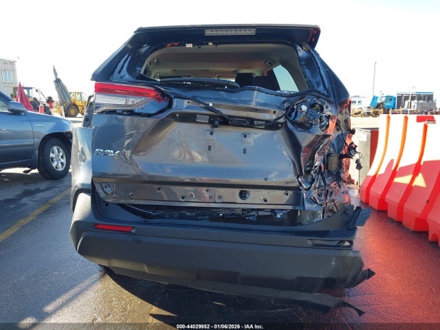 Toyota Rav4 Xle 2025 2T3P1RFV4SC496035 Image 17