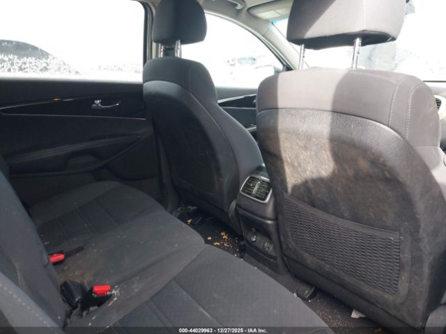 2018 KIA SORENTO 5XYPGDA33JG347926 Photo 7