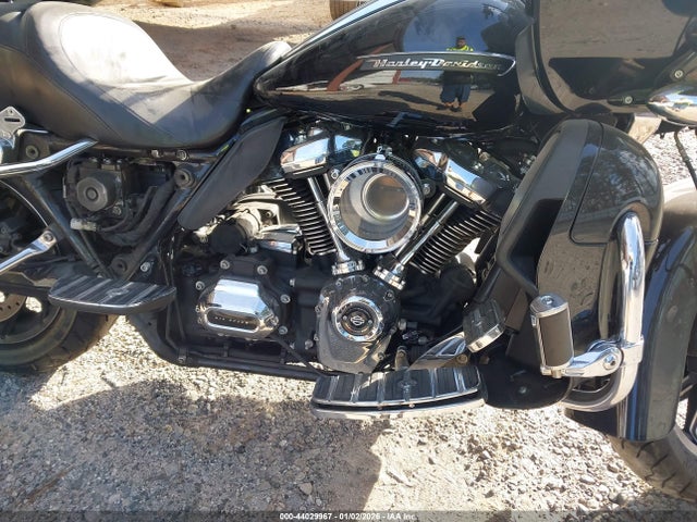 2019 HARLEY-DAVIDSON FLTRU 1HD1KGF1XKB624224 Photo 7