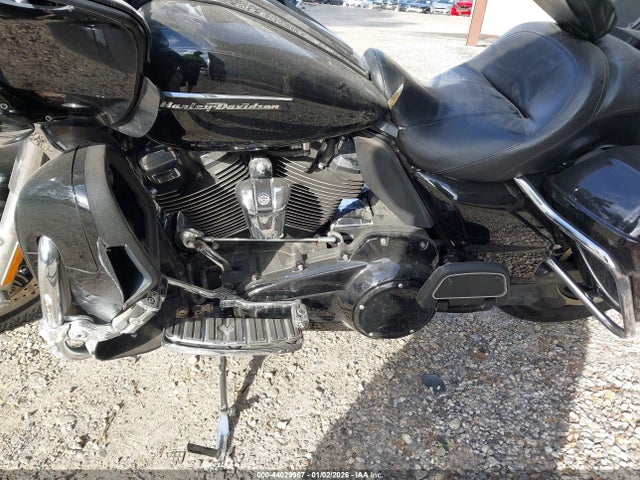 2019 HARLEY-DAVIDSON FLTRU 1HD1KGF1XKB624224 Photo 8